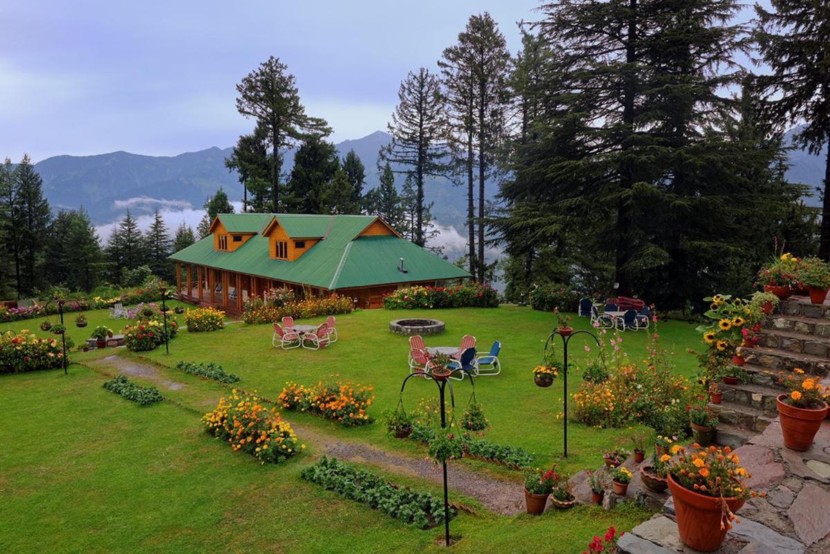 Arcadian Sprucewoods Hotel Shogran Exterior foto
