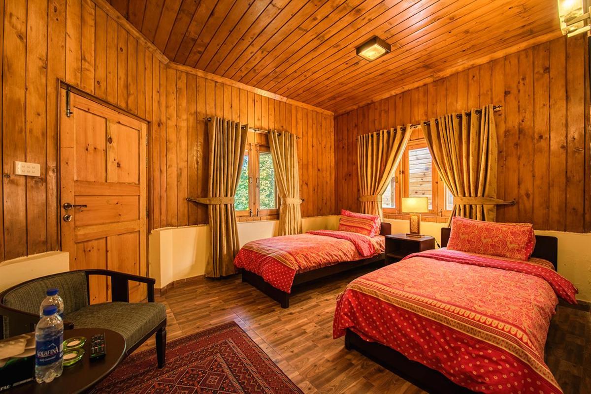 Arcadian Sprucewoods Hotel Shogran Exterior foto