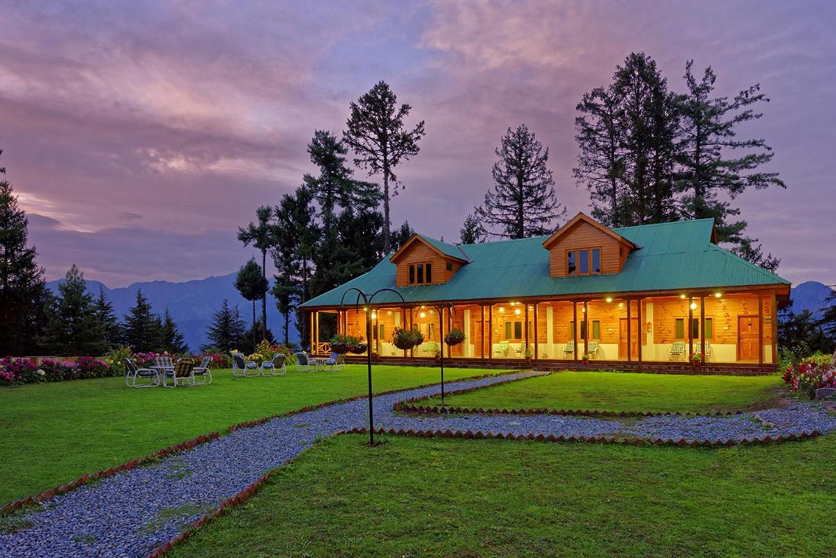 Arcadian Sprucewoods Hotel Shogran Exterior foto