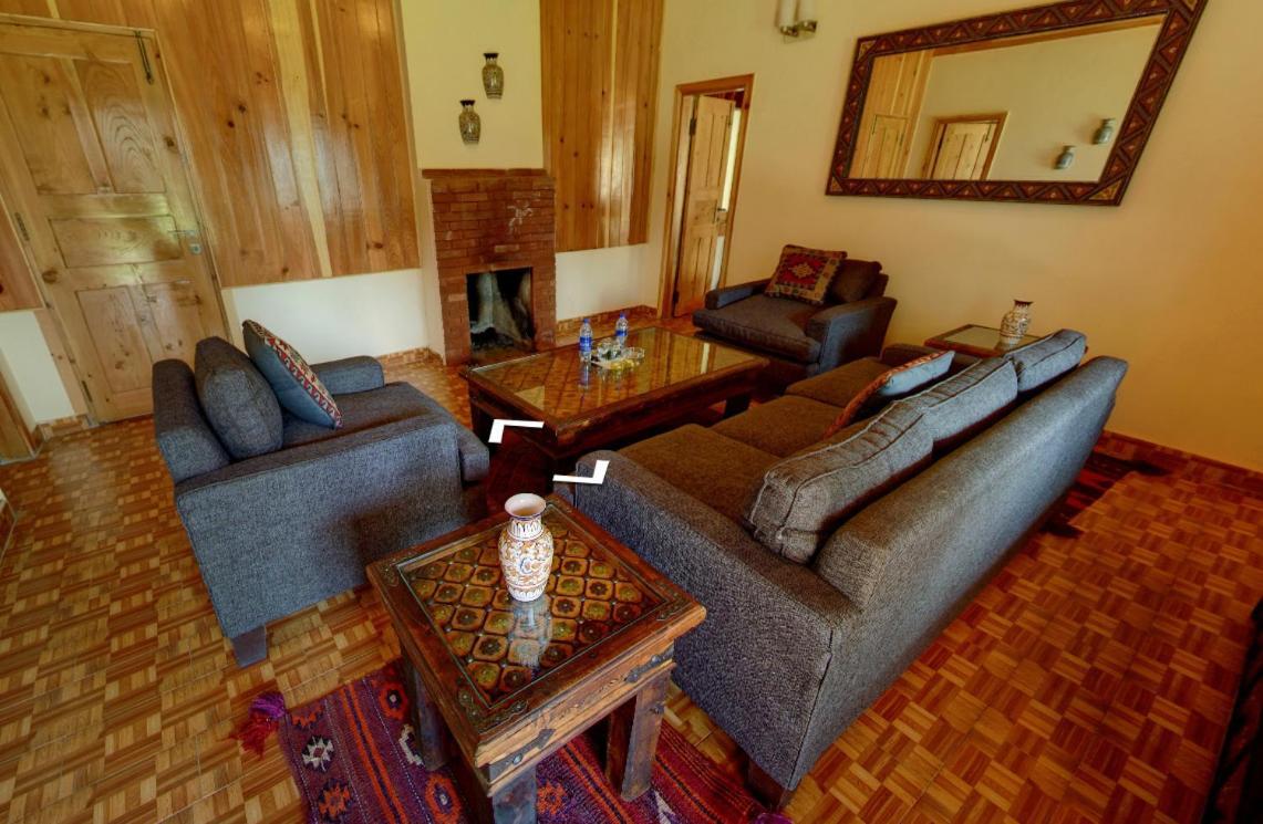 Arcadian Sprucewoods Hotel Shogran Exterior foto